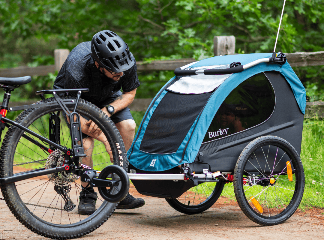 bike trailers child no helmet Booyah Strollers Double Baby Bicycle Trailer, Jogger, Stroller with Suspension (Orange) : Baby allowing the seat to be easily removed to haul gear or even a furry friend The Best Bike Trailer for