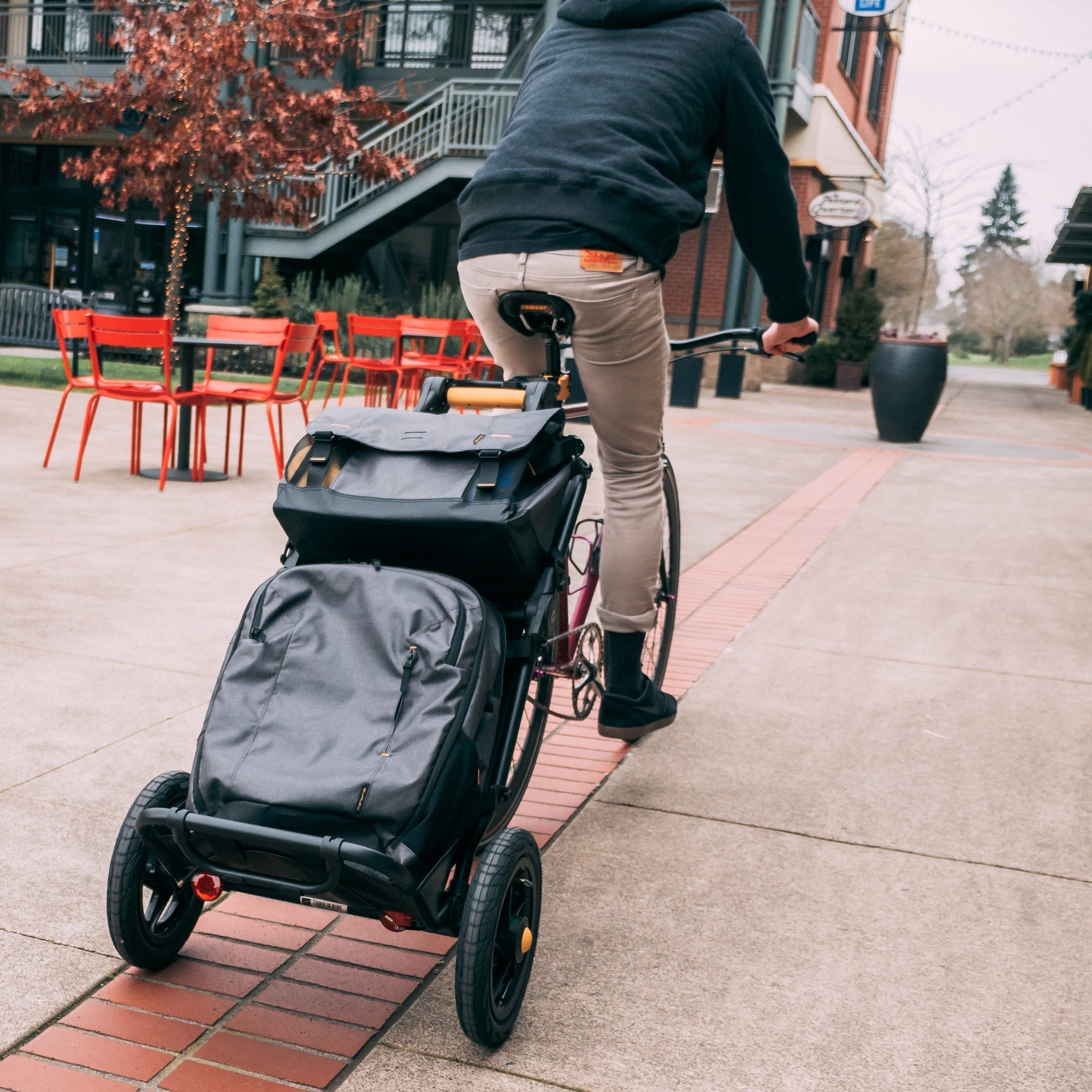 travoy with transit and market bag attached